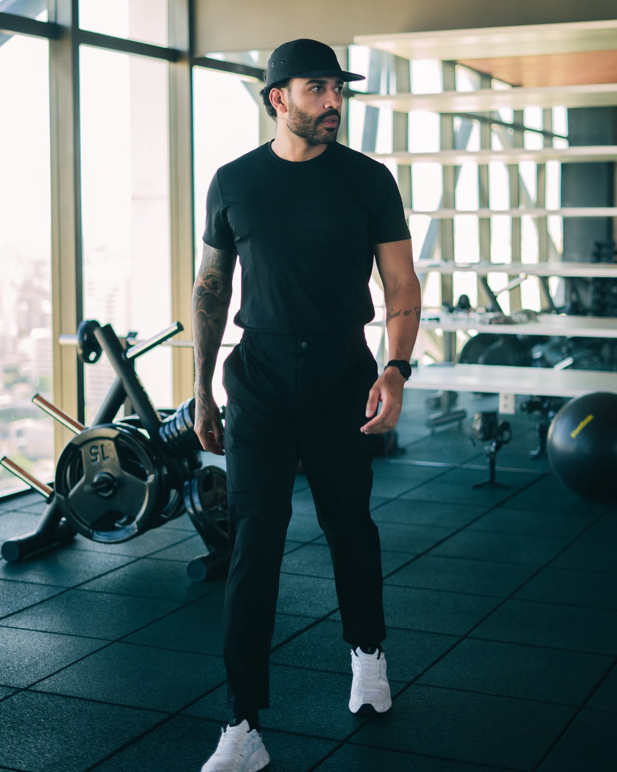 CALÇA PRETA
