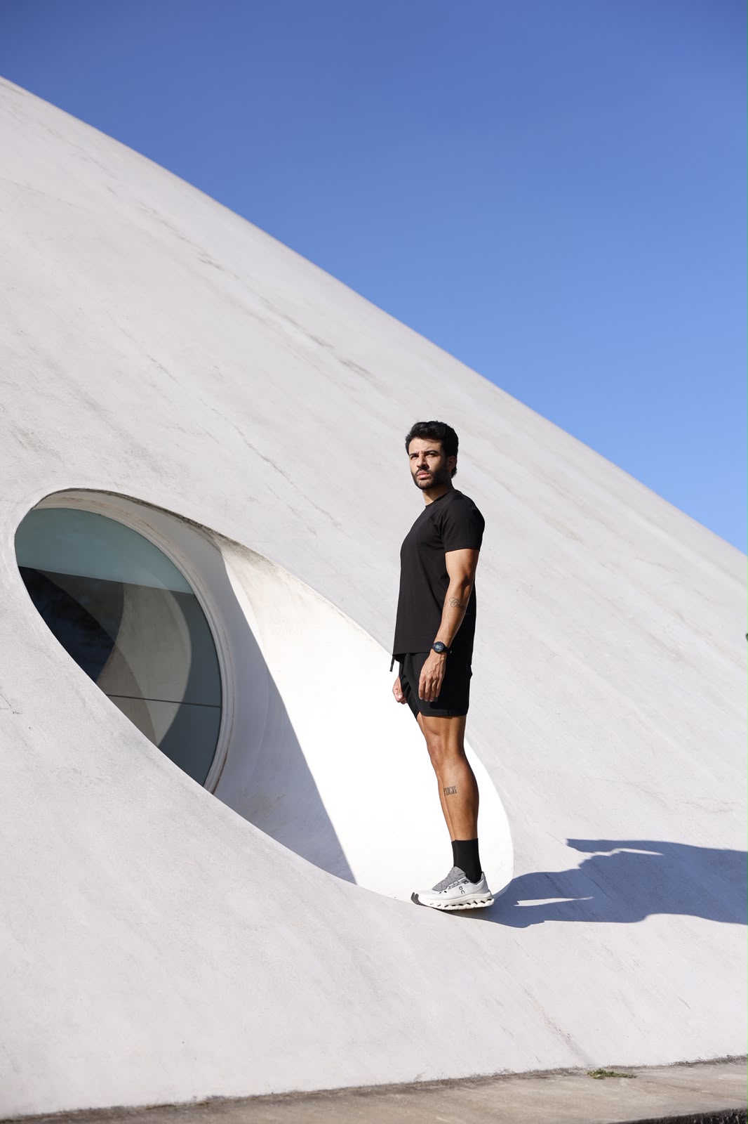 SHORT BASIC PRETO