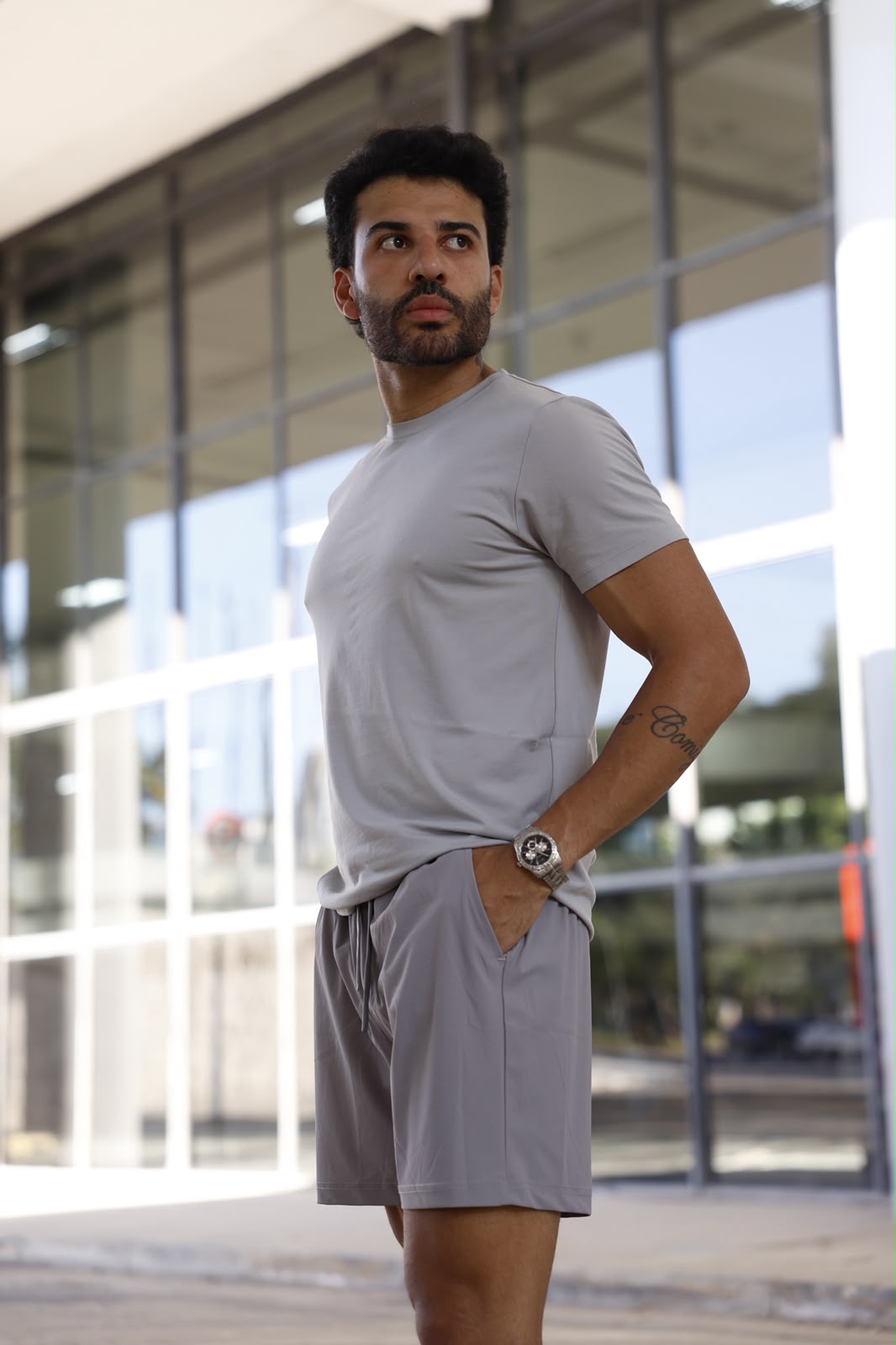SHORT BASIC CINZA